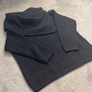 DKNY Woman's Charcoal Gray Ribbed Turtleneck Sweater